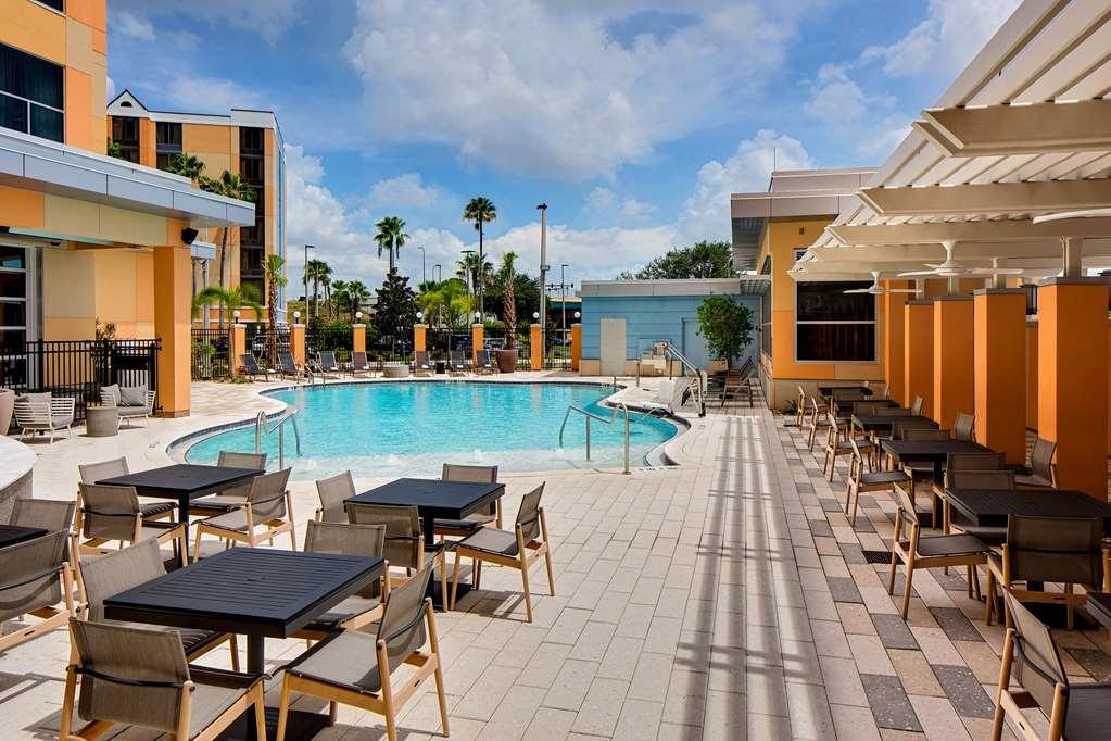 Hyatt House Across From Universal Orlando Resort Удобства фото