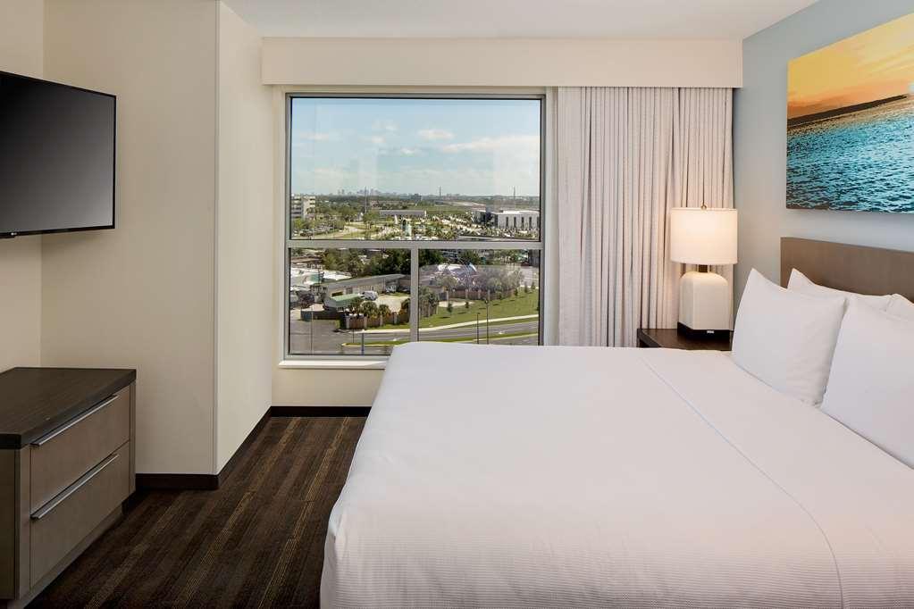 Hyatt House Across From Universal Orlando Resort Номер фото